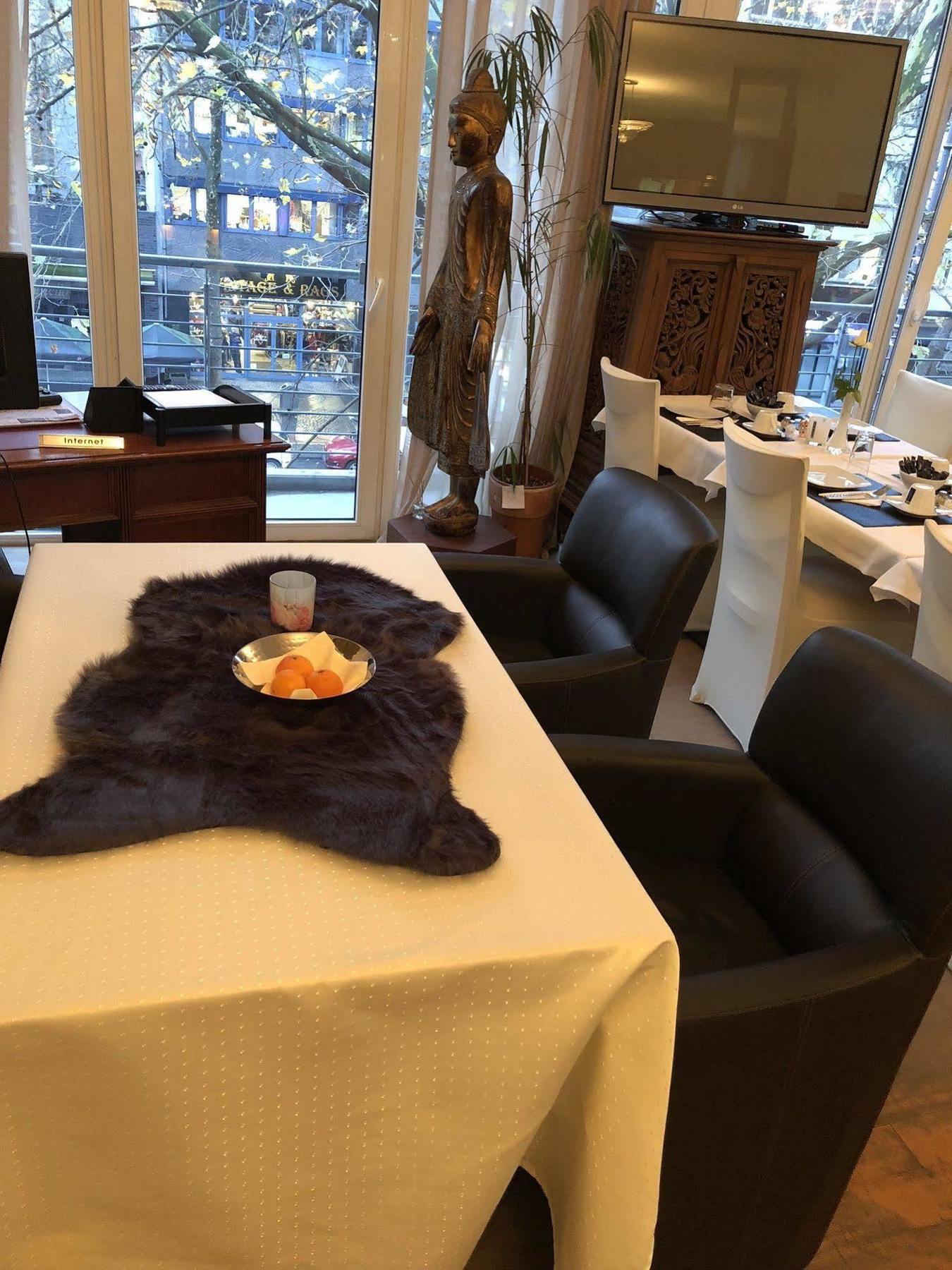 Royal Inn Koln Bagian luar foto