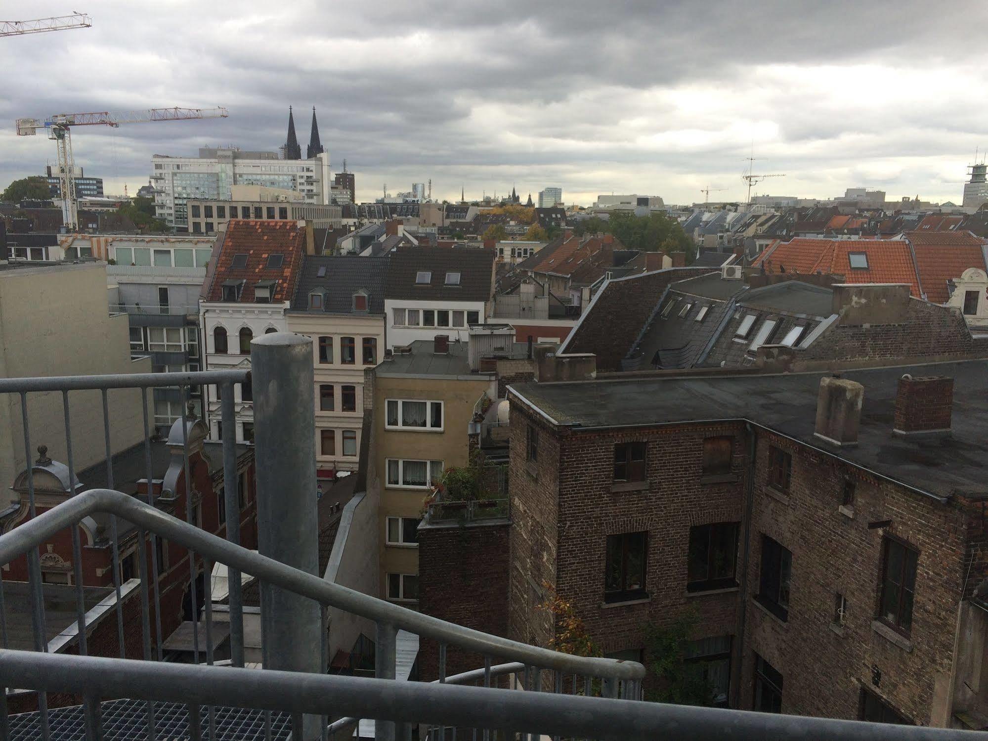 Royal Inn Koln Bagian luar foto