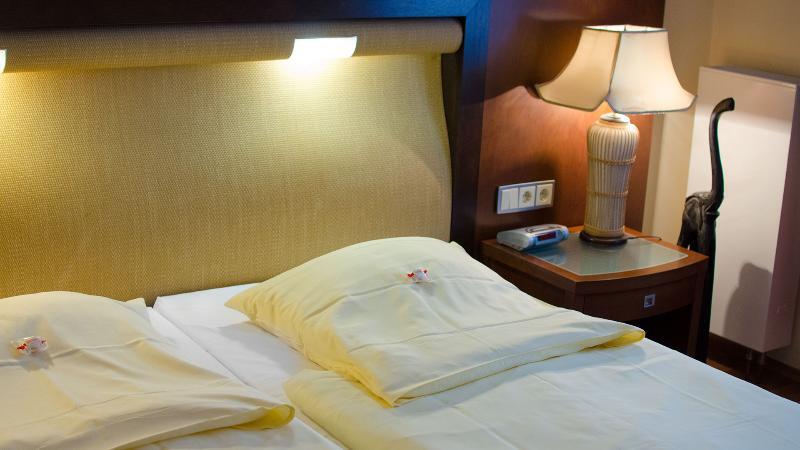Royal Inn Koln Bagian luar foto
