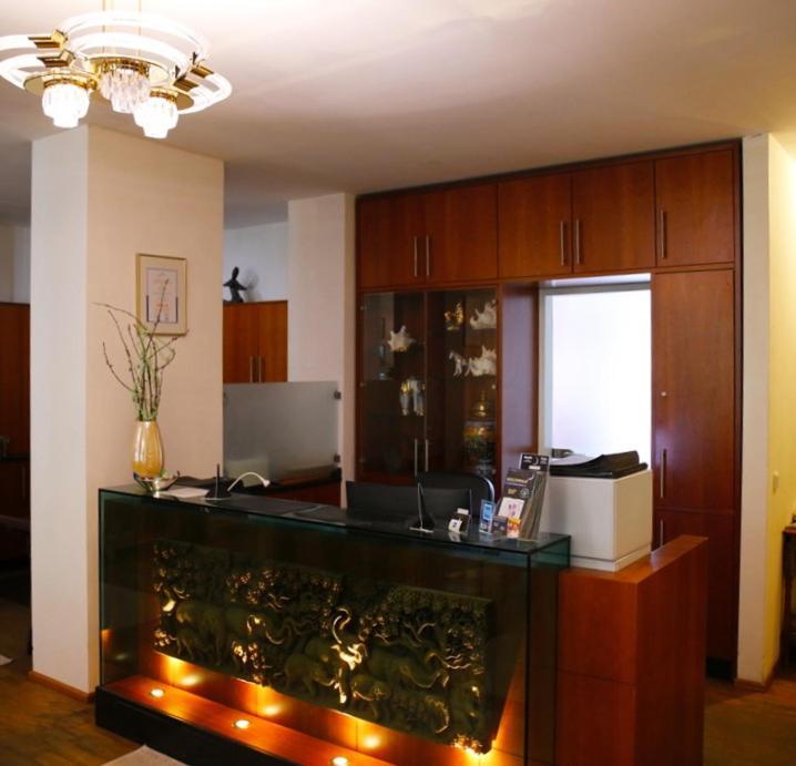 Royal Inn Koln Bagian luar foto